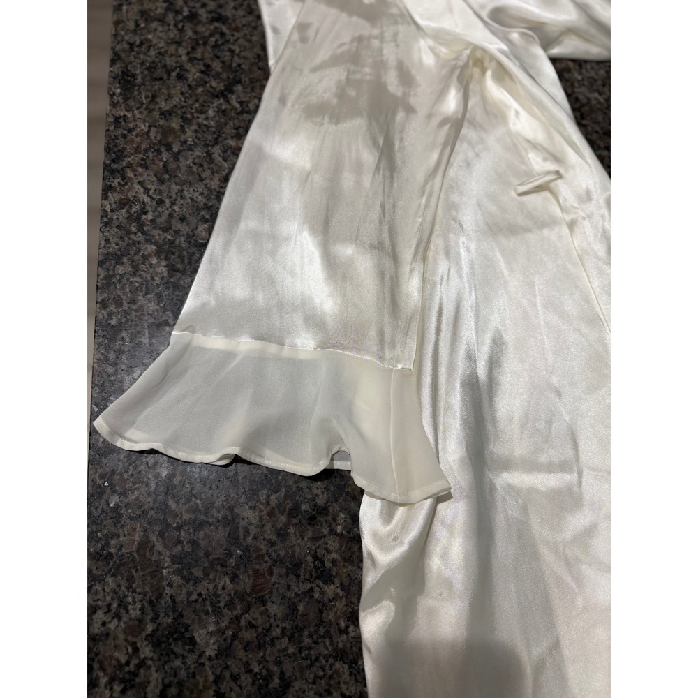 Vintage California Dynasty Ivory Satin Robe L Sequin Ruffle RMD031 No Sash - Picture 5 of 10